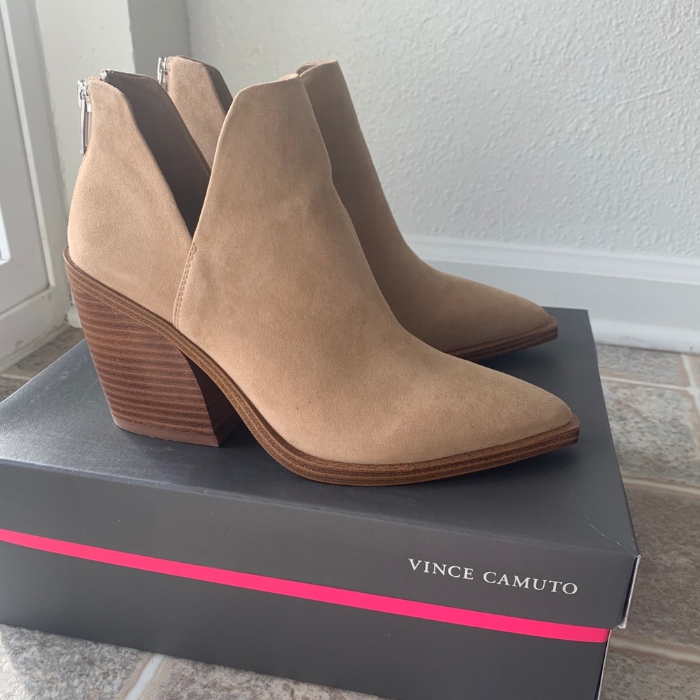 Vince camuto booties